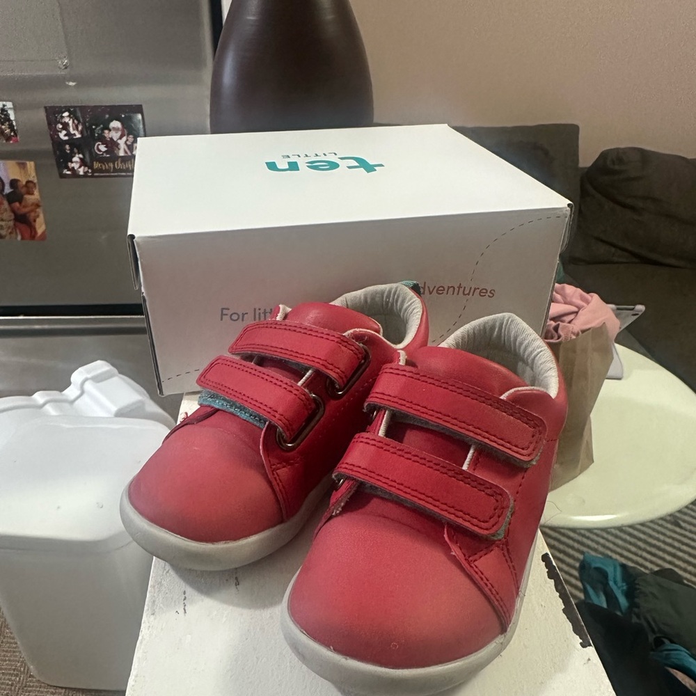 Ten Little Everyday Original Sneakers Red Size 10